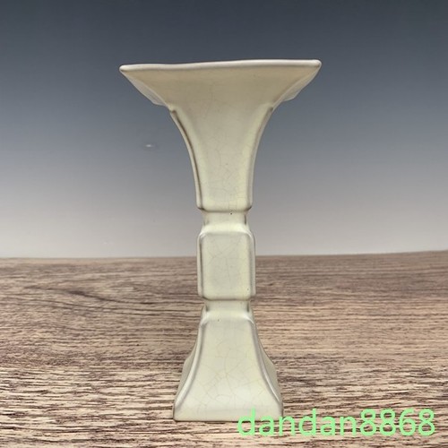 Statua vaso vaso tazza