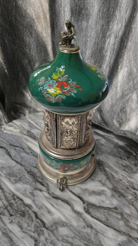 Carillon vintage con - , scene