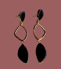 Incredibile orecchino a goccia