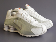 Sneakers donna Nike Shox R4