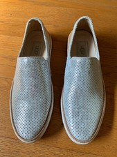 UGG slip on mocassino argento 36