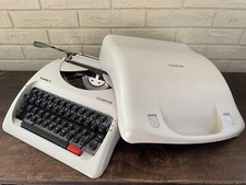 Olimpia Traveller C “Macchina Da Scrivere + Custodia Vintage Anni 60” Come Nuova