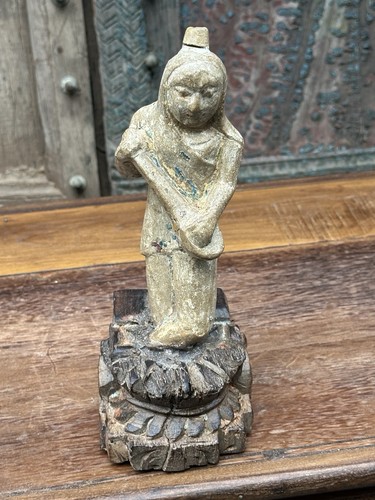 Antica scultura primitiva