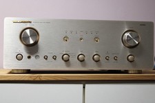 Amplificatore stereo integrato