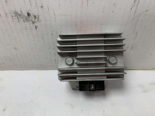 Regolatore tensione 12v - di,