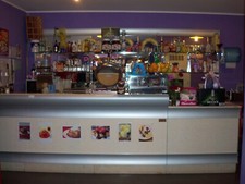 bancone e retrobanco