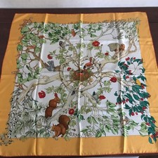 HERMES Carré 90 Silk AU COEUR