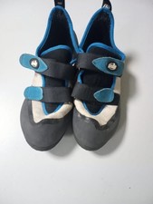 Scarpette da arrampicata EB num. 43, con chiusura a velcro