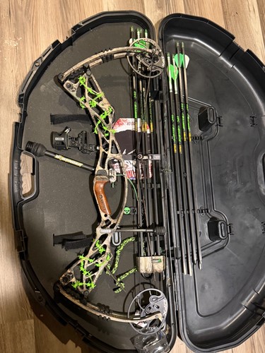 Hoyt defiant compound - 30, bow