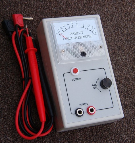 Circuit capacitor esr - in,
