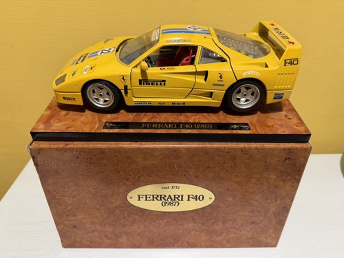 Ferrari f40 radica - f40, pirelli