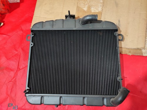 Radiatore motore alfa - radiatore,