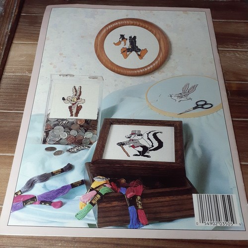 Libretto punto croce looney - punto,