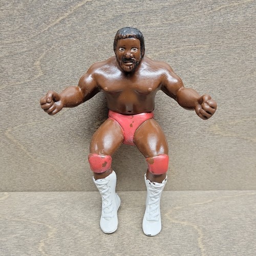 Thumb wrestler junk yard - wrestler,