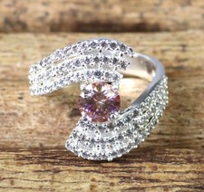 Anello solitario con diamanti