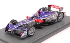 Modellino auto scala 1:43