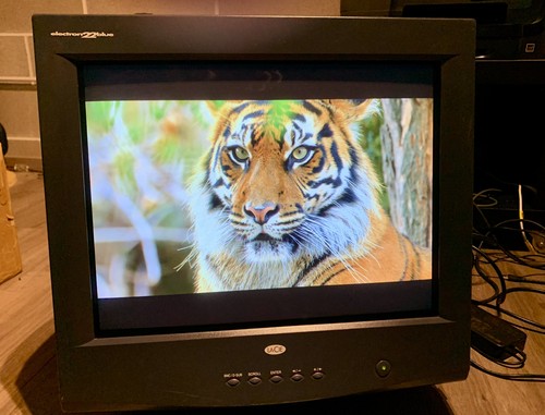 Monitor crt lacie - crt,