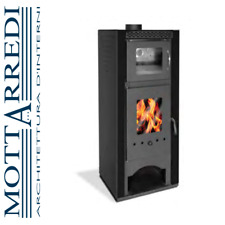 Stufa cucina con forno a legna