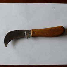 Antica Roncola Con Manico In Legno - Incisa Dono Del Nitrato Di Soda Del Chile