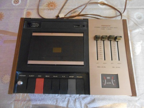 Pioner stereo cassette tape - cassette,