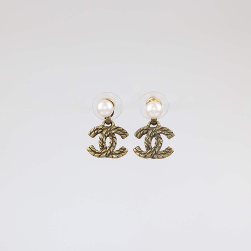 Orecchini chanel placcati oro - orecchini,