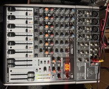 Behringer Xenyx X1204USB Mixer
