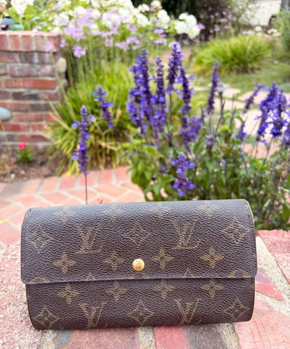 Auth louis vuitton monogram - louis,