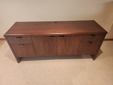 Credenza
