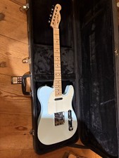 Chitarra elettrica stile Telecaster