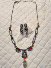 Set collana e orecchini