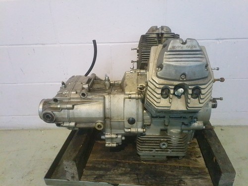 Moto guzzi v35 86 motore - guzzi, 81