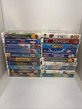Lot of 20 Vintage Various Walt