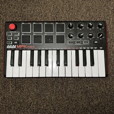 Akai MPK Mini MKII Controller