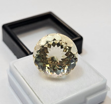 Sapphire Round Cut Light