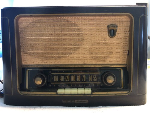 Vintage grundig majestic model - majestic,