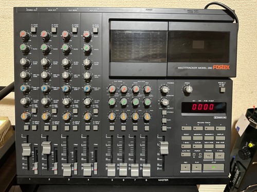 Registratore cassette 4 - a,