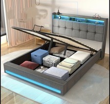 Letto Matrimoniale Moderno Con