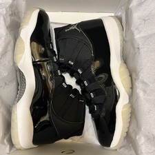 Taglia 10,5 - Jordan 11 Retro