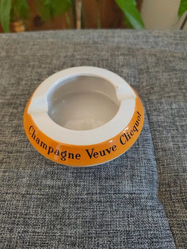 Veuve clicquot posacenere - clicquot,