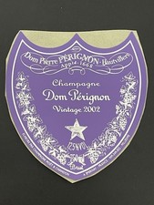 Une étiquette de champagne Dom Pérignon Vintage 2002 Mauve