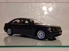 Modellino auto pressofusa scala 1:18 BMW 745i V8 E65 serie 7 berlina pressofusa 