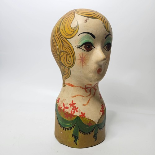 Busto espositore cappello