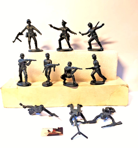 Soldatini toy soldiers - 10,