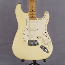 Fender stratocaster plus - fender,