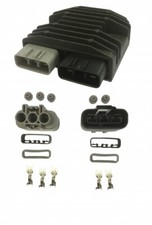 REGOLATORE DI TENSIONE