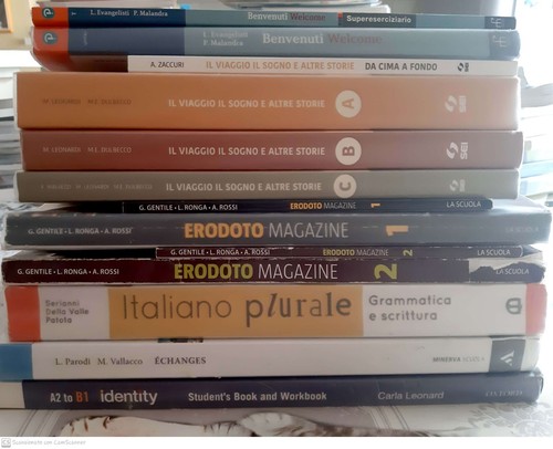 Libri scolastici foderati