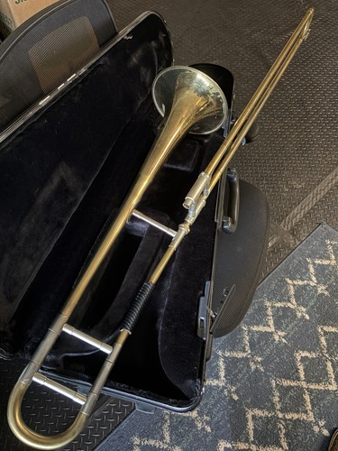 Vecchio trombone modello