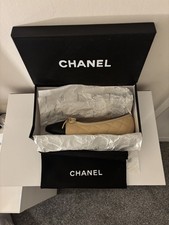 Scarpe singole comode in vera