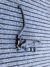 pompa freno anteriore radiale Brembo