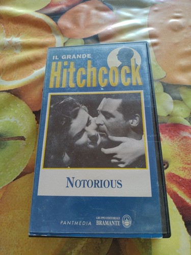 Notorious hitchcock vhs - notorious,